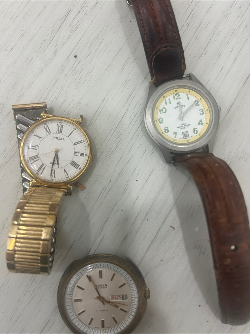 Gruen. . Pulsur croon and Silver Men's Watch with White Dial. Very old